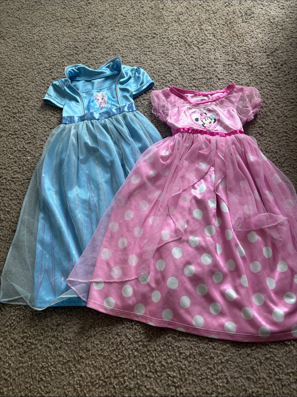 B70 Lot of 2 Princess-Style Nightgowns, 2t— Minnie Mouse and Elsa